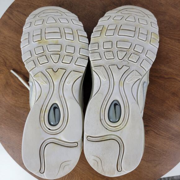 Nike Mens Air Max 97 Shoes 8 Triple White Wolf Gray Running Sneakers 921826-101 - Picture 9 of 14